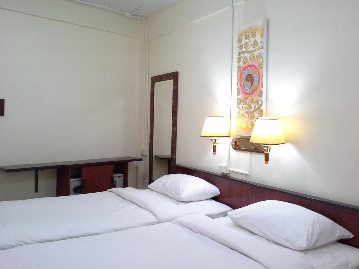 Bc Guesthouse Banglamphu Bangkok Ngoại thất bức ảnh